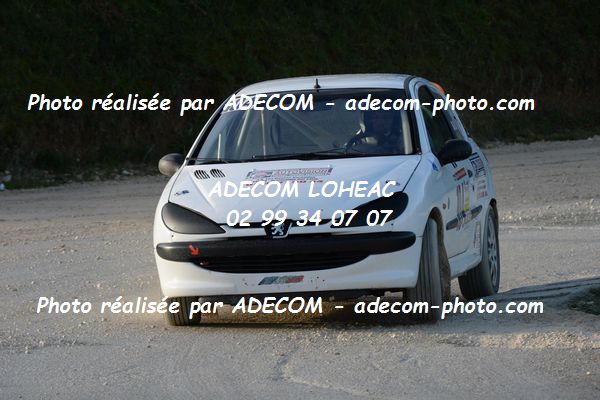 http://v2.adecom-photo.com/images//3.FOL'CAR/2019/FOL_CAR_DE_LA_NEIGE_2019/DUBOIS_Adrien/27A_9814.JPG