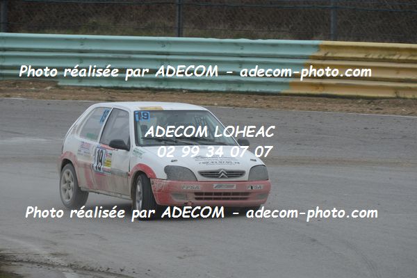 http://v2.adecom-photo.com/images//3.FOL'CAR/2019/FOL_CAR_DE_LA_NEIGE_2019/VANNIER_Jonathan/27A_0796.JPG