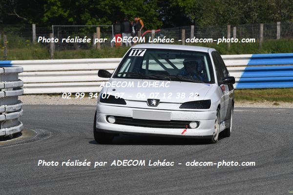 http://v2.adecom-photo.com/images//3.FOL'CAR/2023/FOL_CAR_MAYENNE_2023/AUBOURG_Kevin/30A_0129.JPG