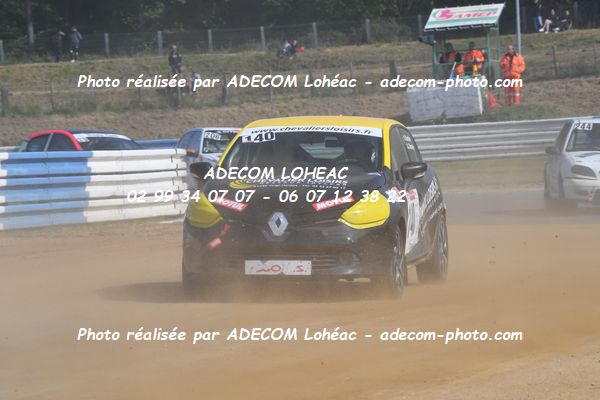 http://v2.adecom-photo.com/images//3.FOL'CAR/2023/FOL_CAR_MAYENNE_2023/CHEVALIER_Jean_Charles/30A_0273.JPG