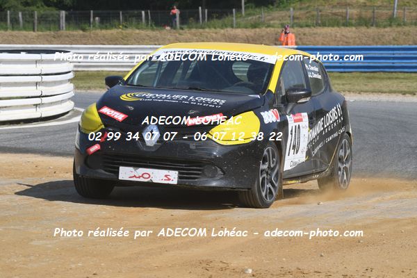 http://v2.adecom-photo.com/images//3.FOL'CAR/2023/FOL_CAR_MAYENNE_2023/CHEVALIER_Jean_Charles/30A_0317.JPG