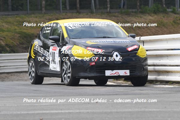 http://v2.adecom-photo.com/images//3.FOL'CAR/2023/FOL_CAR_MAYENNE_2023/CHEVALIER_Jean_Charles/30A_8042.JPG