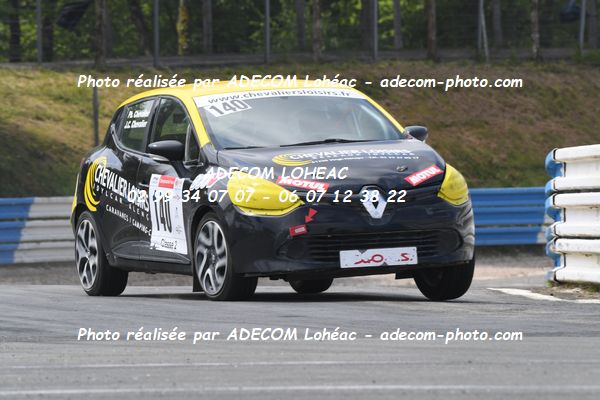 http://v2.adecom-photo.com/images//3.FOL'CAR/2023/FOL_CAR_MAYENNE_2023/CHEVALIER_Jean_Charles/30A_8067.JPG