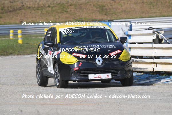 http://v2.adecom-photo.com/images//3.FOL'CAR/2023/FOL_CAR_MAYENNE_2023/CHEVALIER_Jean_Charles/30A_9078.JPG