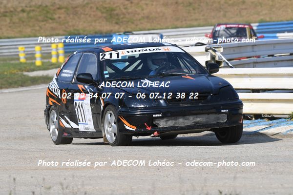 http://v2.adecom-photo.com/images//3.FOL'CAR/2023/FOL_CAR_MAYENNE_2023/DARSIN_Valentin_DARSIN_Julien/30A_8834.JPG