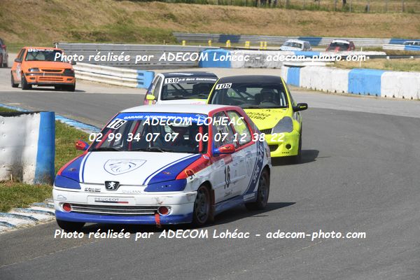 http://v2.adecom-photo.com/images//3.FOL'CAR/2023/FOL_CAR_MAYENNE_2023/DA_SILVA_Allan/30A_0951.JPG