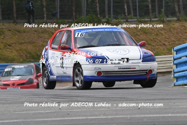 http://v2.adecom-photo.com/images//3.FOL'CAR/2023/FOL_CAR_MAYENNE_2023/DA_SILVA_Allan/30A_8268.JPG