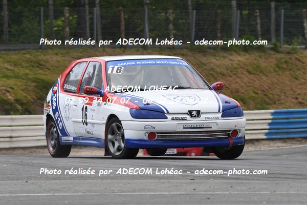 http://v2.adecom-photo.com/images//3.FOL'CAR/2023/FOL_CAR_MAYENNE_2023/DA_SILVA_Allan/30A_8293.JPG