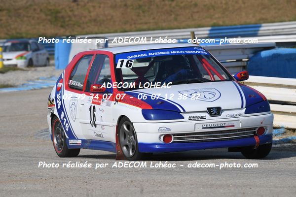 http://v2.adecom-photo.com/images//3.FOL'CAR/2023/FOL_CAR_MAYENNE_2023/DA_SILVA_Allan/30A_9163.JPG