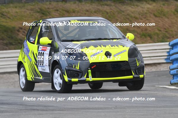 http://v2.adecom-photo.com/images//3.FOL'CAR/2023/FOL_CAR_MAYENNE_2023/ETIENNE_Johann/30A_7262.JPG