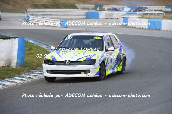 http://v2.adecom-photo.com/images//3.FOL'CAR/2023/FOL_CAR_MAYENNE_2023/FOUASSE_William/30A_0921.JPG