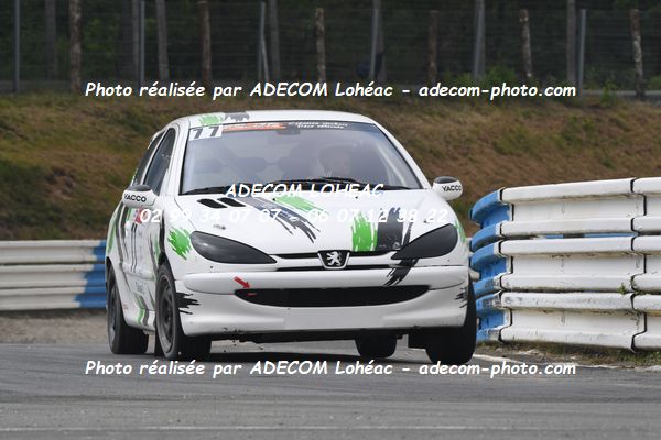 http://v2.adecom-photo.com/images//3.FOL'CAR/2023/FOL_CAR_MAYENNE_2023/GAVRELLE_Jeremy/30A_7767.JPG