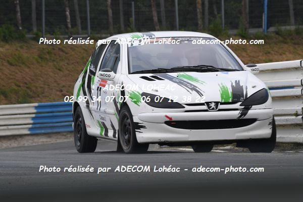 http://v2.adecom-photo.com/images//3.FOL'CAR/2023/FOL_CAR_MAYENNE_2023/GAVRELLE_Jeremy/30A_7790.JPG