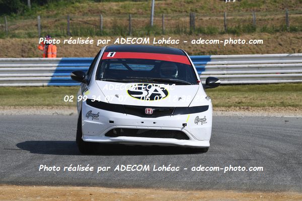 http://v2.adecom-photo.com/images//3.FOL'CAR/2023/FOL_CAR_MAYENNE_2023/GILLET_Axel_SEVIN_Samuel/30A_0282.JPG