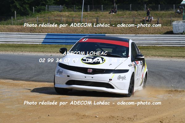 http://v2.adecom-photo.com/images//3.FOL'CAR/2023/FOL_CAR_MAYENNE_2023/GILLET_Axel_SEVIN_Samuel/30A_0344.JPG