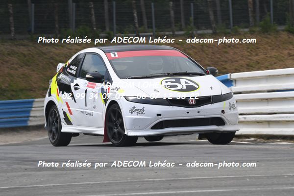 http://v2.adecom-photo.com/images//3.FOL'CAR/2023/FOL_CAR_MAYENNE_2023/GILLET_Axel_SEVIN_Samuel/30A_7442.JPG