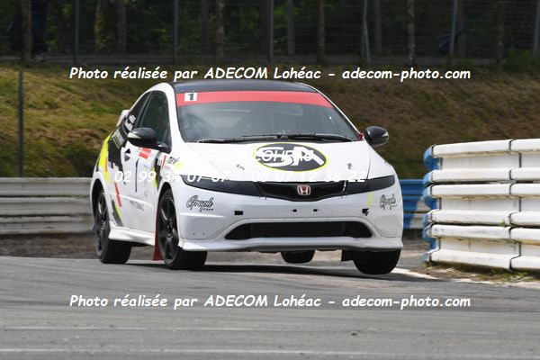 http://v2.adecom-photo.com/images//3.FOL'CAR/2023/FOL_CAR_MAYENNE_2023/GILLET_Axel_SEVIN_Samuel/30A_7930.JPG