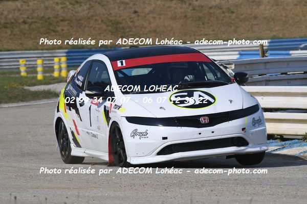 http://v2.adecom-photo.com/images//3.FOL'CAR/2023/FOL_CAR_MAYENNE_2023/GILLET_Axel_SEVIN_Samuel/30A_8861.JPG