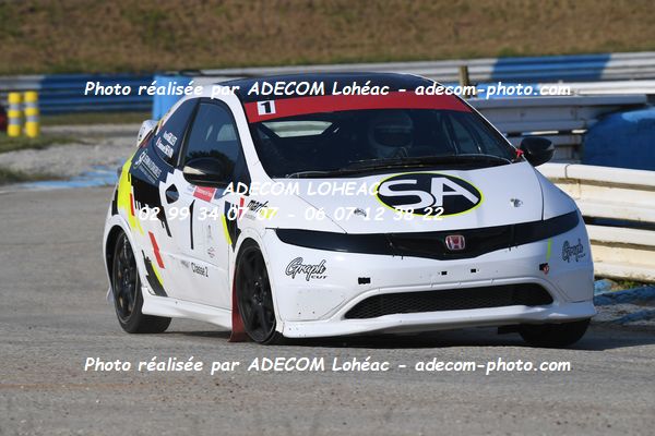 http://v2.adecom-photo.com/images//3.FOL'CAR/2023/FOL_CAR_MAYENNE_2023/GILLET_Axel_SEVIN_Samuel/30A_9553.JPG