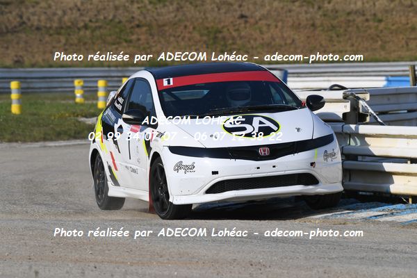 http://v2.adecom-photo.com/images//3.FOL'CAR/2023/FOL_CAR_MAYENNE_2023/GILLET_Axel_SEVIN_Samuel/30A_9564.JPG