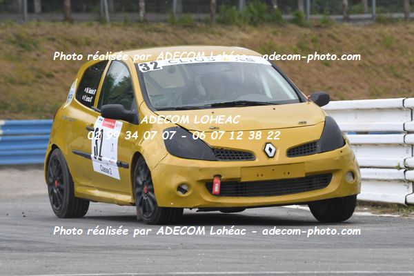 http://v2.adecom-photo.com/images//3.FOL'CAR/2023/FOL_CAR_MAYENNE_2023/GOSSET_Michael_LERAZ_Philippe/30A_7270.JPG