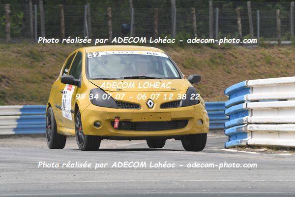 http://v2.adecom-photo.com/images//3.FOL'CAR/2023/FOL_CAR_MAYENNE_2023/GOSSET_Michael_LERAZ_Philippe/30A_7565.JPG