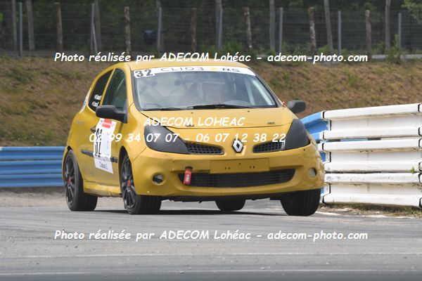 http://v2.adecom-photo.com/images//3.FOL'CAR/2023/FOL_CAR_MAYENNE_2023/GOSSET_Michael_LERAZ_Philippe/30A_7566.JPG