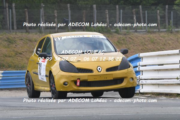 http://v2.adecom-photo.com/images//3.FOL'CAR/2023/FOL_CAR_MAYENNE_2023/GOSSET_Michael_LERAZ_Philippe/30A_7633.JPG