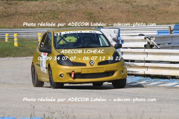 http://v2.adecom-photo.com/images//3.FOL'CAR/2023/FOL_CAR_MAYENNE_2023/GOSSET_Michael_LERAZ_Philippe/30A_8669.JPG