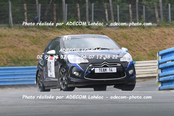 http://v2.adecom-photo.com/images//3.FOL'CAR/2023/FOL_CAR_MAYENNE_2023/GUIMONT_Alexis/30A_7782.JPG