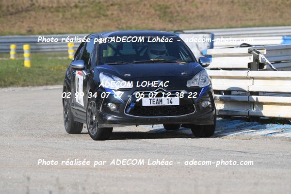 http://v2.adecom-photo.com/images//3.FOL'CAR/2023/FOL_CAR_MAYENNE_2023/GUIMONT_Alexis/30A_9268.JPG