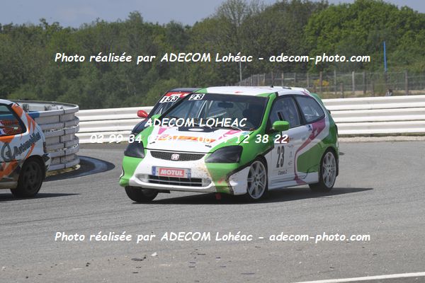 http://v2.adecom-photo.com/images//3.FOL'CAR/2023/FOL_CAR_MAYENNE_2023/LAMY_Ernest/30A_0645.JPG