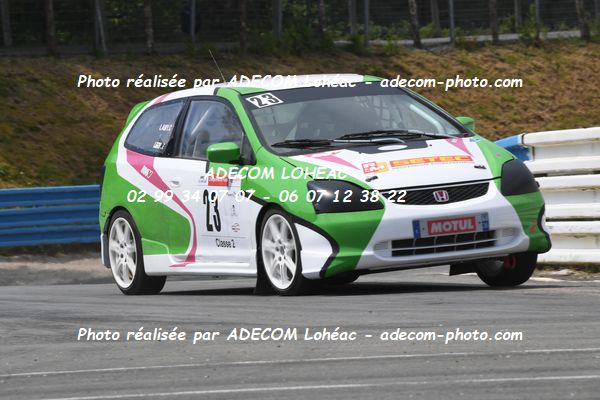 http://v2.adecom-photo.com/images//3.FOL'CAR/2023/FOL_CAR_MAYENNE_2023/LAMY_Ernest/30A_7363.JPG