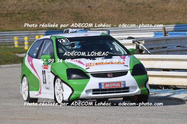 http://v2.adecom-photo.com/images//3.FOL'CAR/2023/FOL_CAR_MAYENNE_2023/LAMY_Ernest/30A_9081.JPG