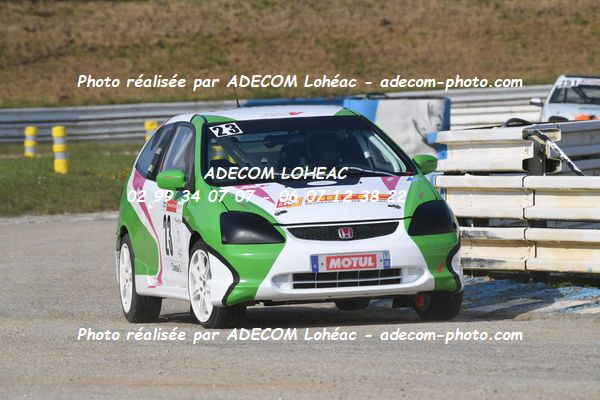 http://v2.adecom-photo.com/images//3.FOL'CAR/2023/FOL_CAR_MAYENNE_2023/LAMY_Ernest/30A_9102.JPG