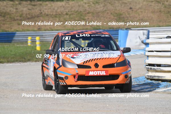 http://v2.adecom-photo.com/images//3.FOL'CAR/2023/FOL_CAR_MAYENNE_2023/LECLUSE_Gilles/30A_8965.JPG