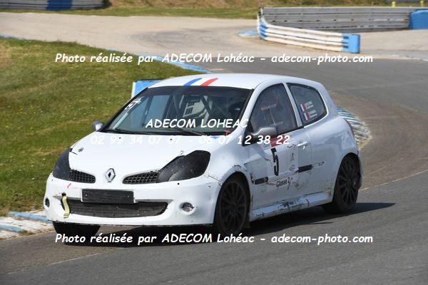 http://v2.adecom-photo.com/images//3.FOL'CAR/2023/FOL_CAR_MAYENNE_2023/LEFEVRE_Fabrice_THOMAS_Damien/30A_0953.JPG