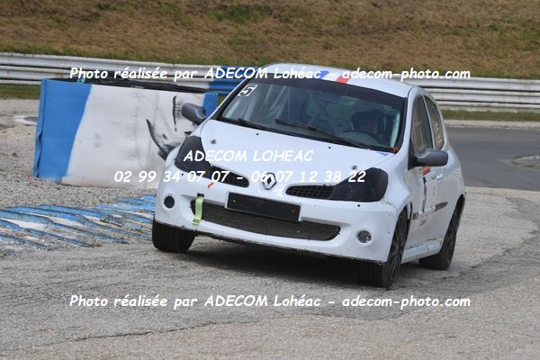 http://v2.adecom-photo.com/images//3.FOL'CAR/2023/FOL_CAR_MAYENNE_2023/LEFEVRE_Fabrice_THOMAS_Damien/30A_8471.JPG