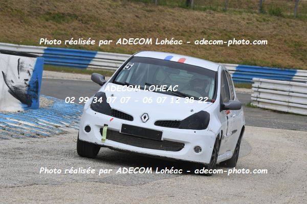 http://v2.adecom-photo.com/images//3.FOL'CAR/2023/FOL_CAR_MAYENNE_2023/LEFEVRE_Fabrice_THOMAS_Damien/30A_8509.JPG