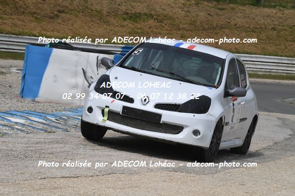 http://v2.adecom-photo.com/images//3.FOL'CAR/2023/FOL_CAR_MAYENNE_2023/LEFEVRE_Fabrice_THOMAS_Damien/30A_8535.JPG