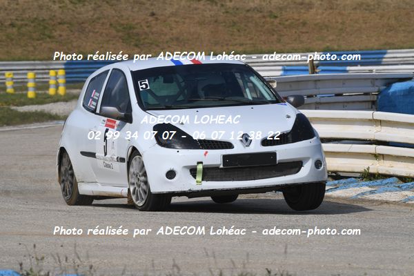 http://v2.adecom-photo.com/images//3.FOL'CAR/2023/FOL_CAR_MAYENNE_2023/LEFEVRE_Fabrice_THOMAS_Damien/30A_8668.JPG