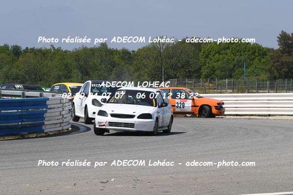 http://v2.adecom-photo.com/images//3.FOL'CAR/2023/FOL_CAR_MAYENNE_2023/LEROUX_Yoann/30A_0666.JPG