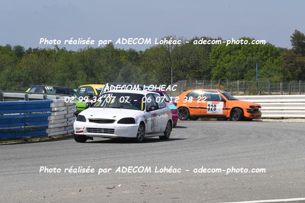 http://v2.adecom-photo.com/images//3.FOL'CAR/2023/FOL_CAR_MAYENNE_2023/LEROUX_Yoann/30A_0668.JPG
