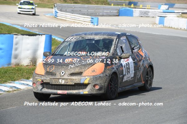 http://v2.adecom-photo.com/images//3.FOL'CAR/2023/FOL_CAR_MAYENNE_2023/NAVEAU_Jessy/30A_0934.JPG