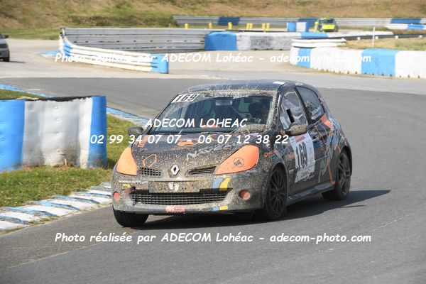 http://v2.adecom-photo.com/images//3.FOL'CAR/2023/FOL_CAR_MAYENNE_2023/NAVEAU_Jessy/30A_0995.JPG