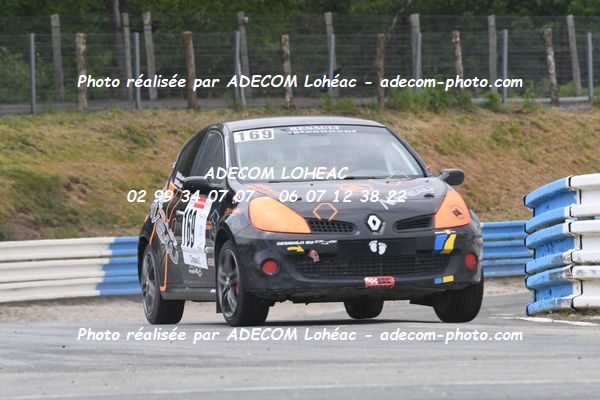 http://v2.adecom-photo.com/images//3.FOL'CAR/2023/FOL_CAR_MAYENNE_2023/NAVEAU_Jessy/30A_7547.JPG