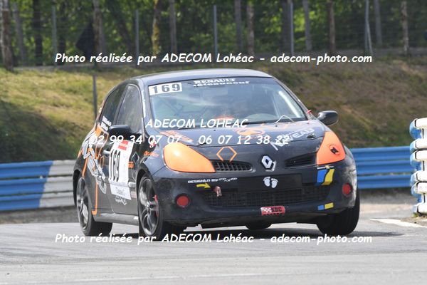 http://v2.adecom-photo.com/images//3.FOL'CAR/2023/FOL_CAR_MAYENNE_2023/NAVEAU_Jessy/30A_8178.JPG