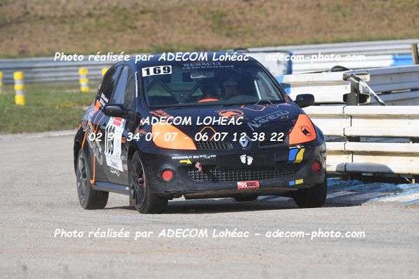 http://v2.adecom-photo.com/images//3.FOL'CAR/2023/FOL_CAR_MAYENNE_2023/NAVEAU_Jessy/30A_9222.JPG