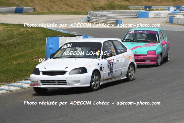 http://v2.adecom-photo.com/images//3.FOL'CAR/2023/FOL_CAR_MAYENNE_2023/NOURY_Julien/30A_0886.JPG