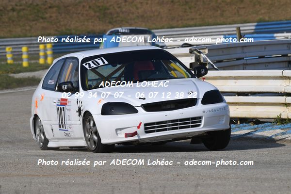 http://v2.adecom-photo.com/images//3.FOL'CAR/2023/FOL_CAR_MAYENNE_2023/NOURY_Julien/30A_9156.JPG